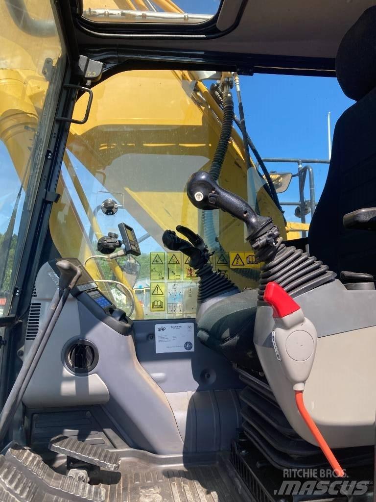 Komatsu PC 210 LC-11 Telakaivukoneet