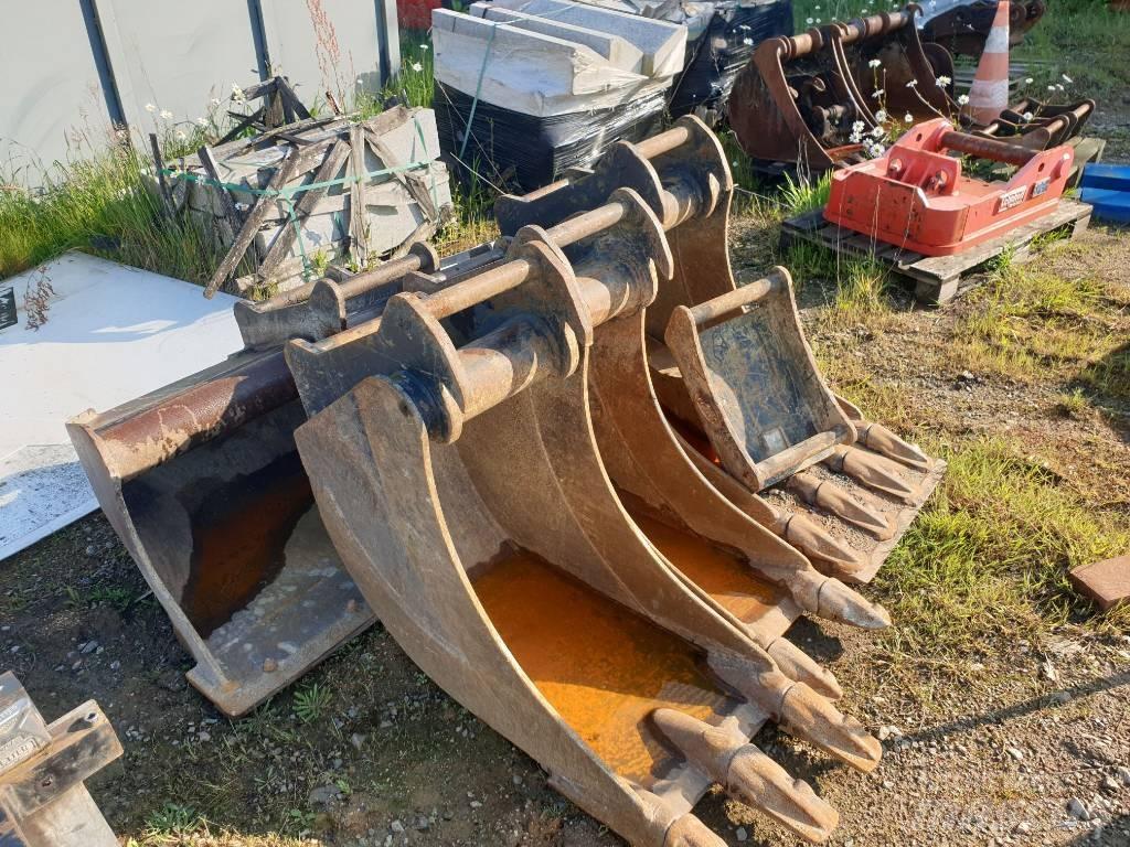Komatsu PW118MR-11 Pyöräkaivukoneet