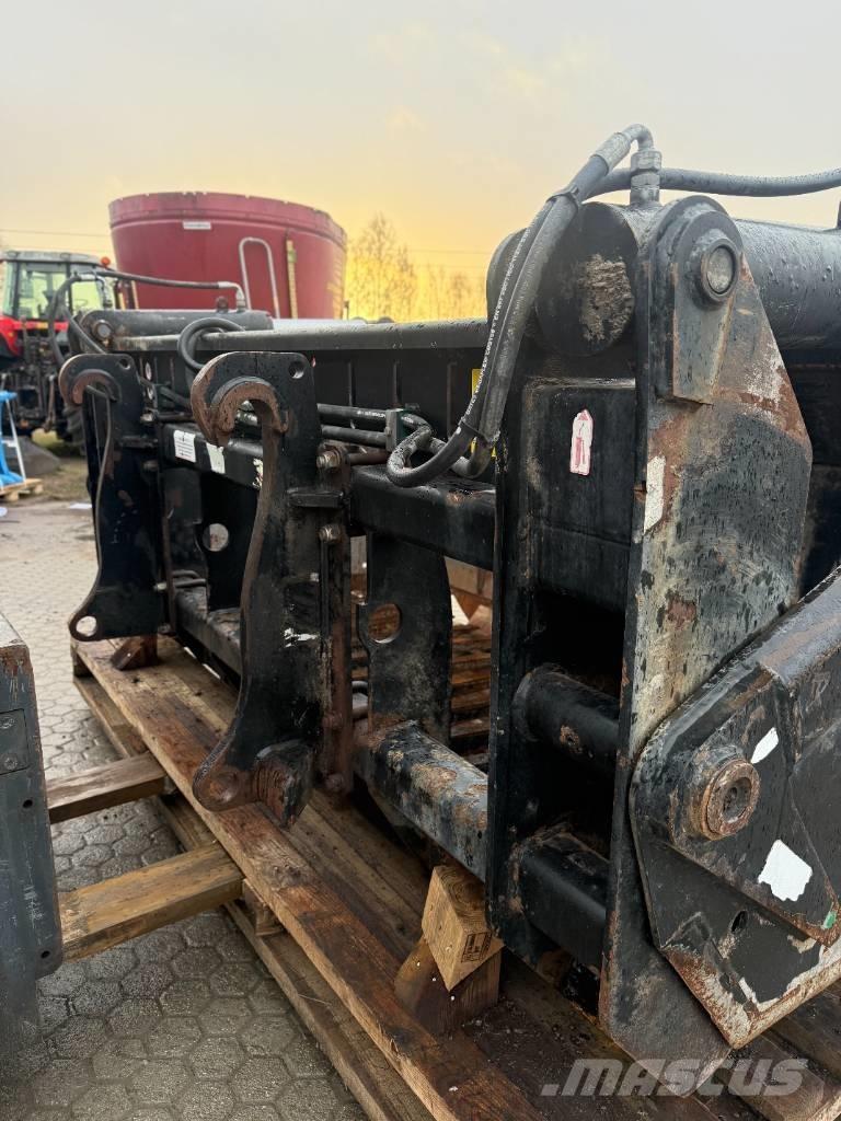 Ålö Silocut 250 Muut karjatalouskoneet ja lisävarusteet