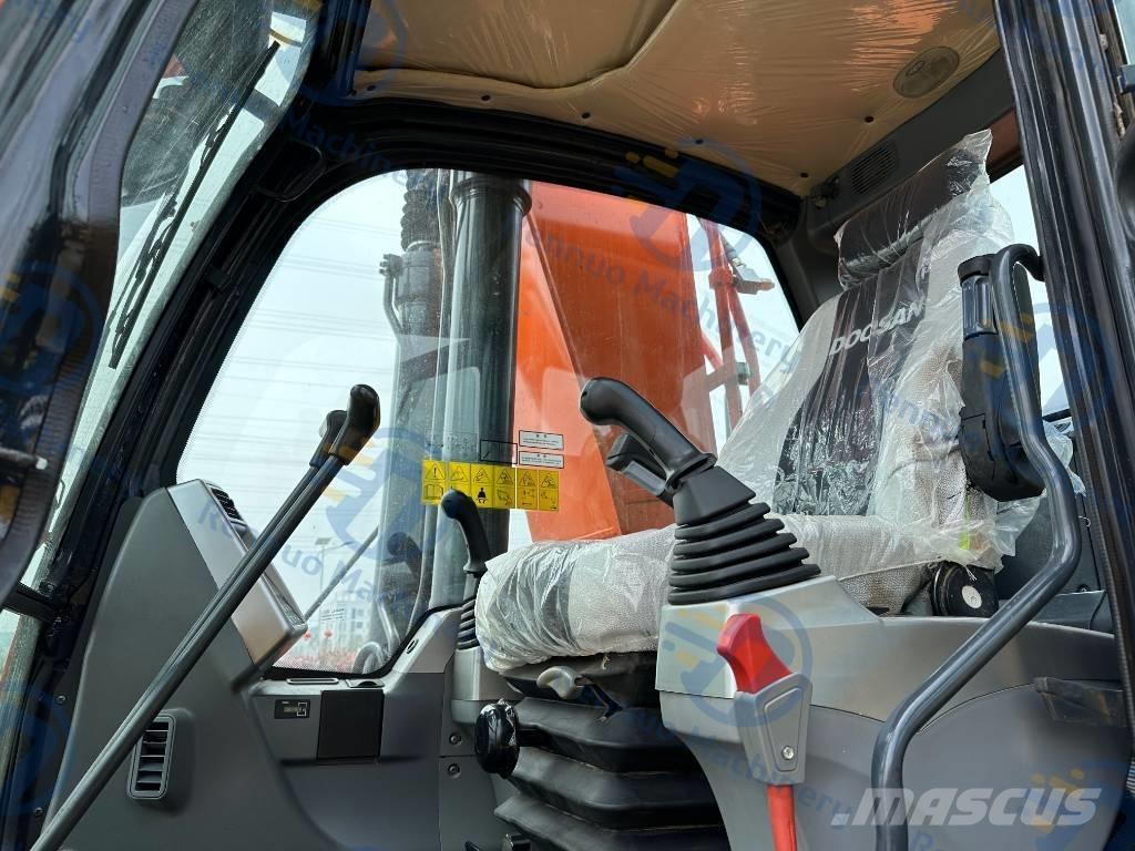 Doosan DX 300LC-9C Telakaivukoneet