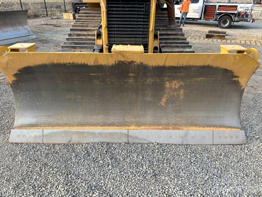 CAT D 6 N XL Telaketjupuskutraktorit