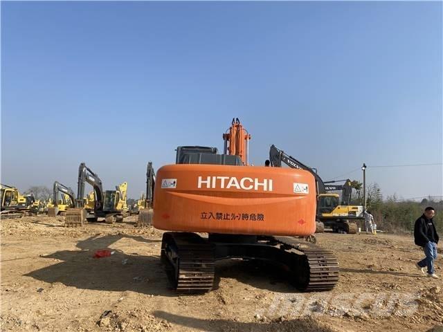 Hitachi ZX210 Telakaivukoneet