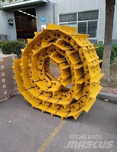 Komatsu D155A-6 Ketjut, telat ja alustat