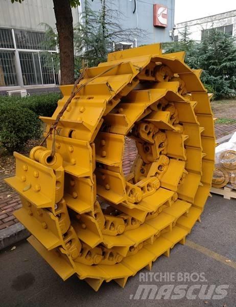 Komatsu D155A-6 Ketjut, telat ja alustat