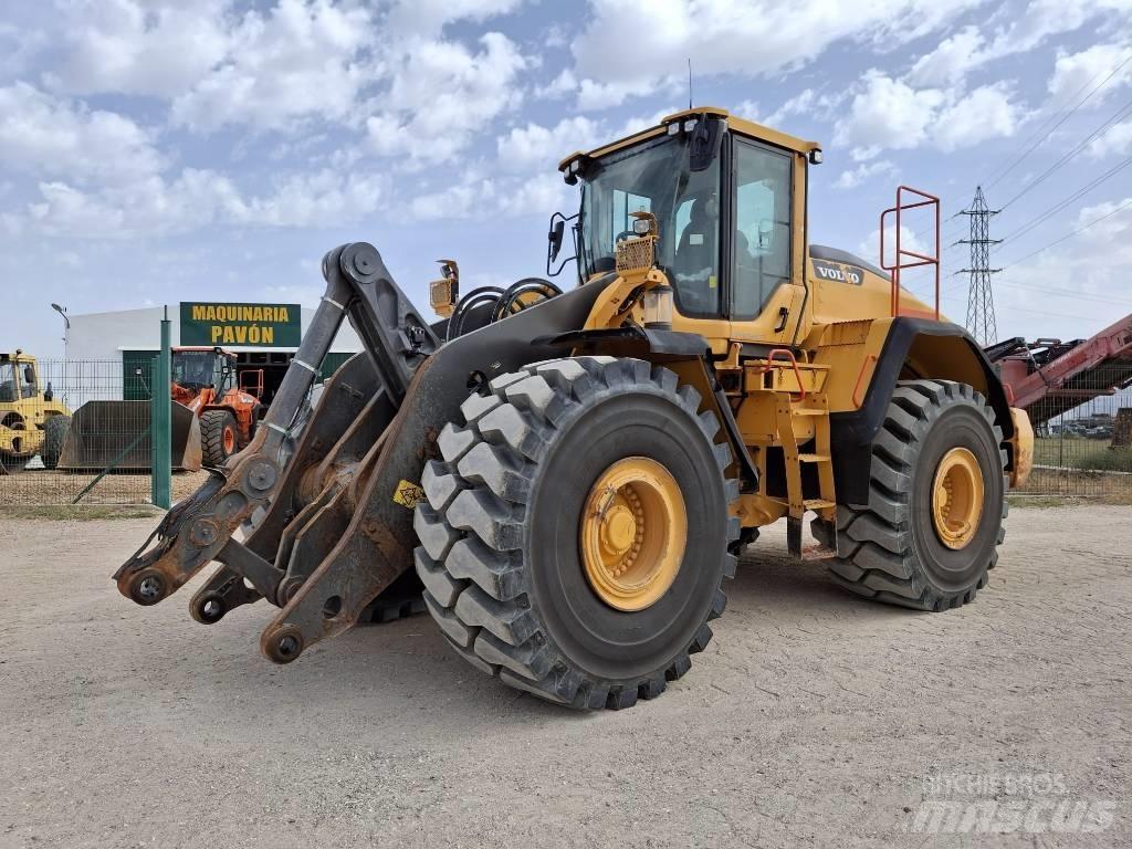 Volvo L 220 H Pyöräkuormaajat