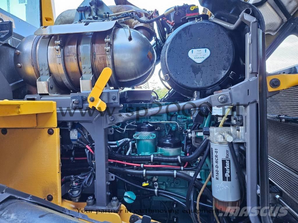 Volvo L 120 H Pyöräkuormaajat