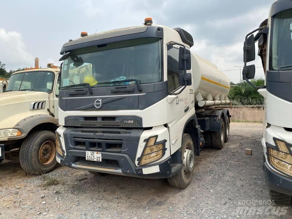 Volvo FMX 400 Säiliöautot