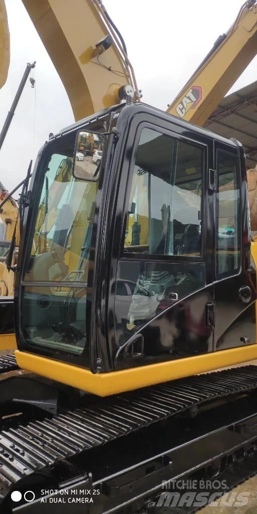 CAT 2021 CAT 313D2GC Pyöräkaivukoneet