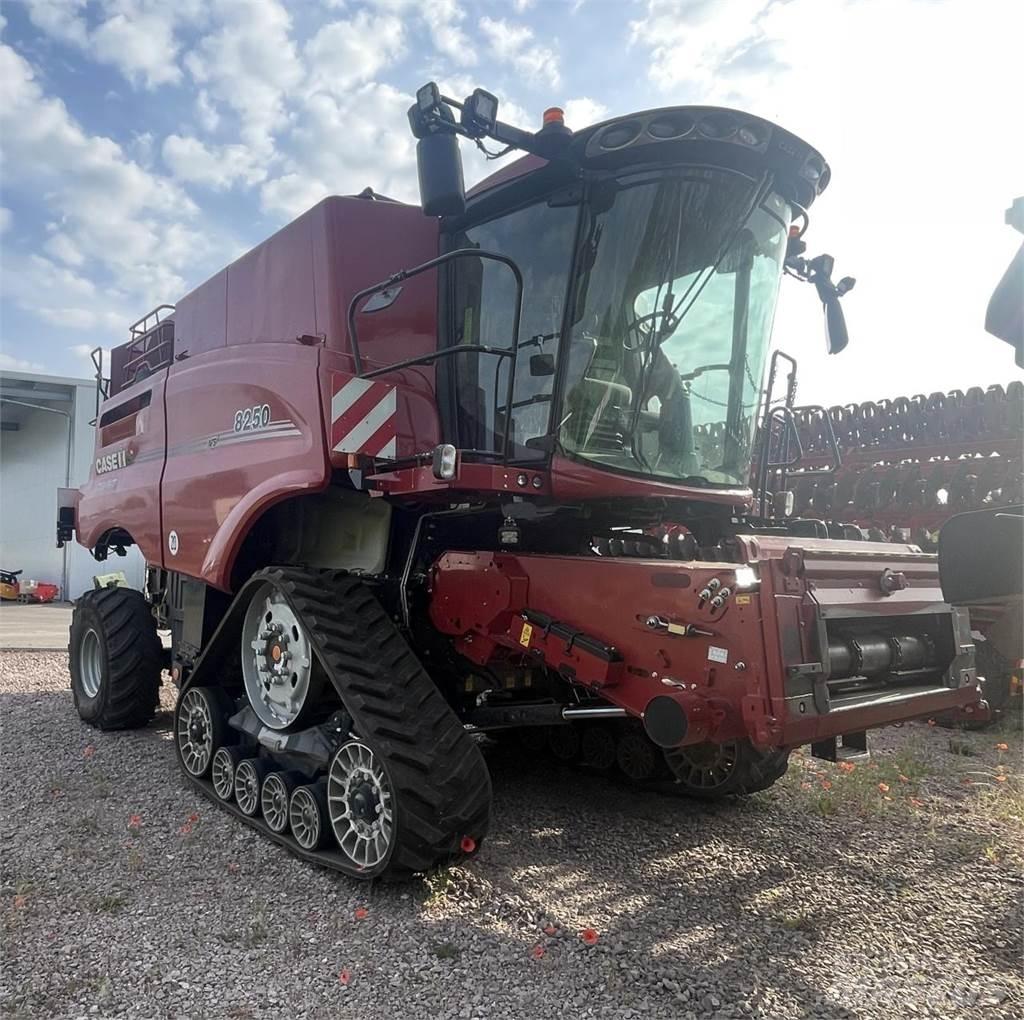 Case IH 8250 ASF Leikkuupuimurit