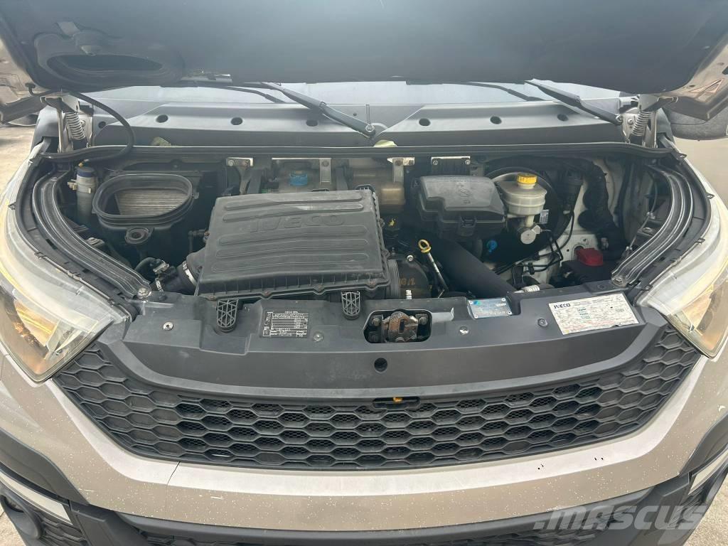 Iveco Daily 35-130 Nosturiautot