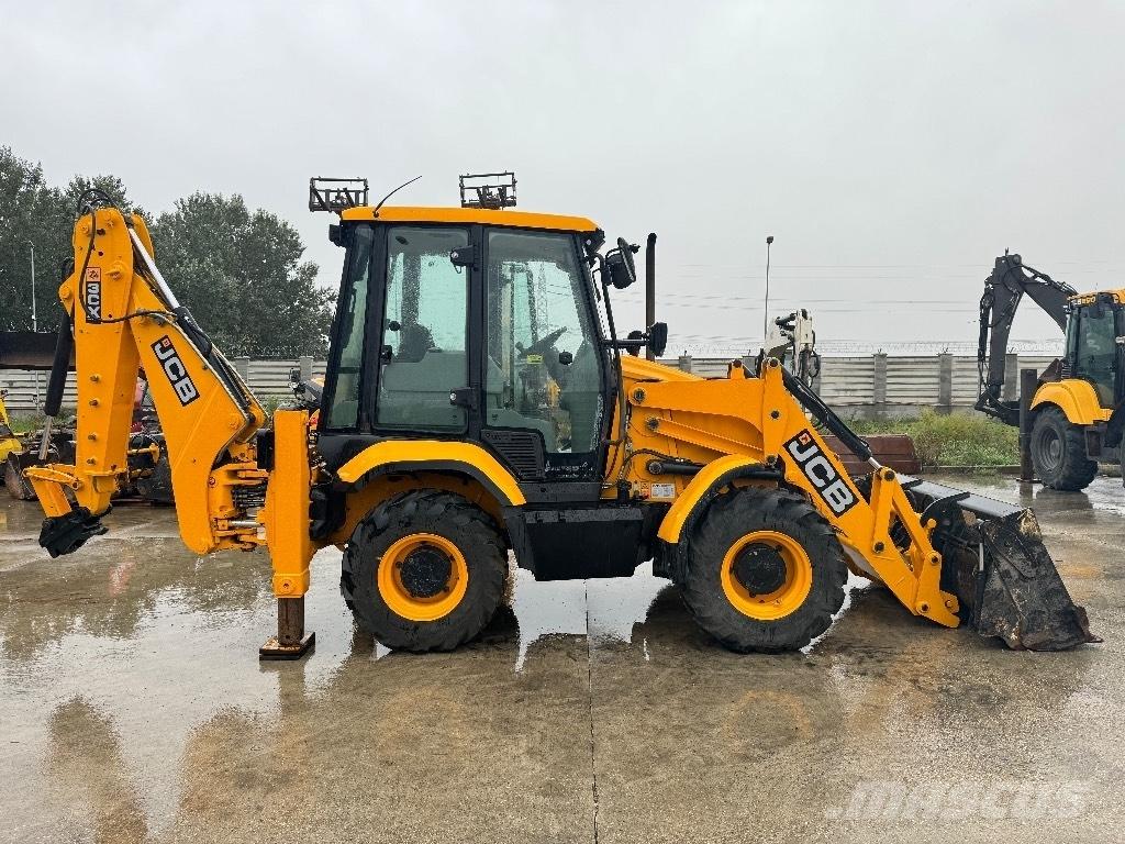 JCB 3 CX / compact Kaivurikuormaajat