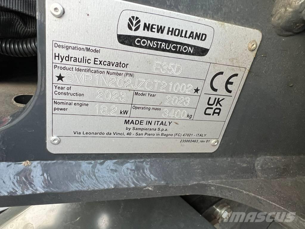 New Holland E 35 D Minikaivukoneet < 7t