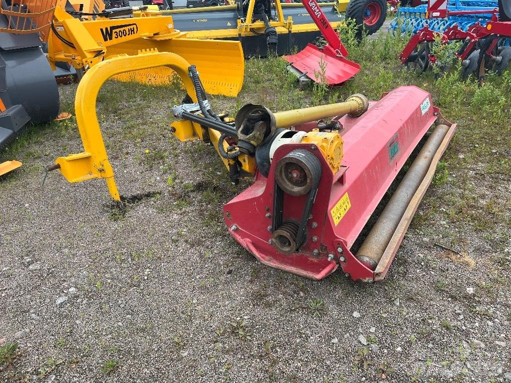 INO Mkm 245 Kesantoleikkurit ja -murskaimet