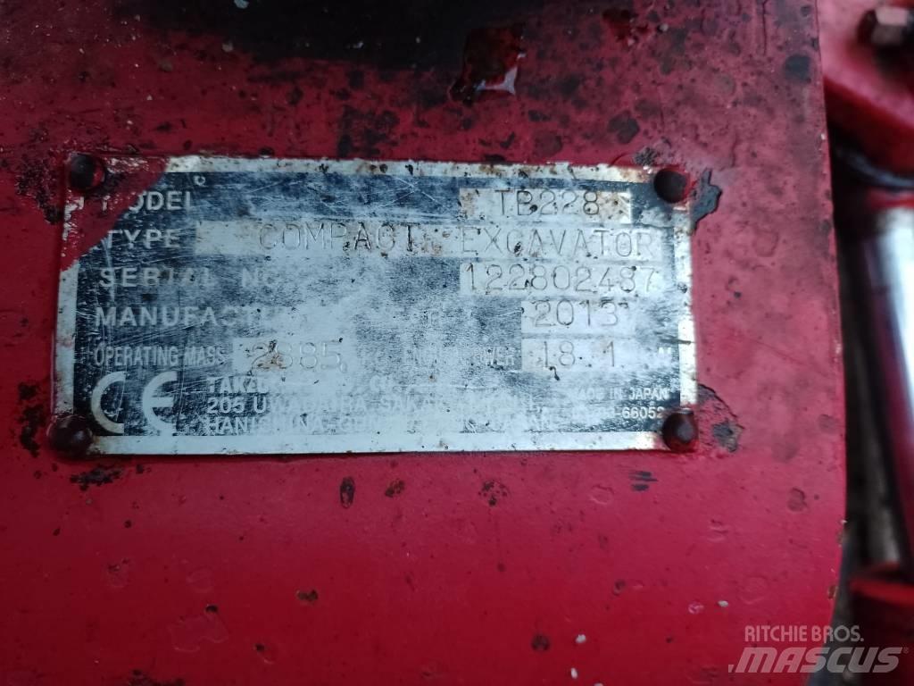 Takeuchi TB228 Minikaivukoneet < 7t