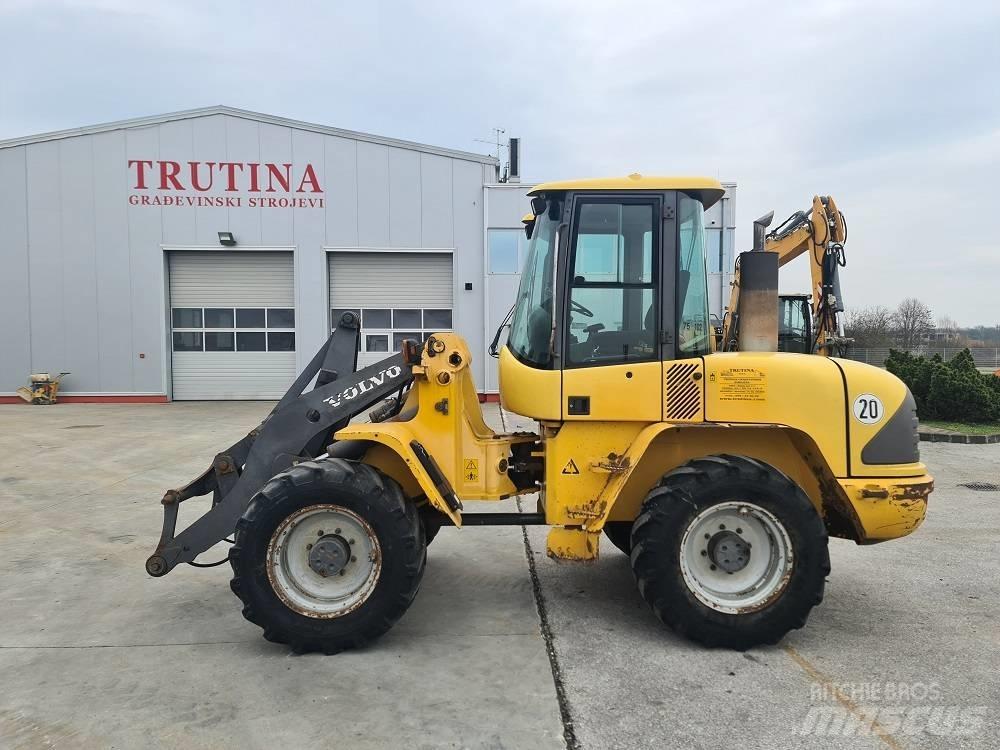 Volvo L 40 B Pyöräkuormaajat
