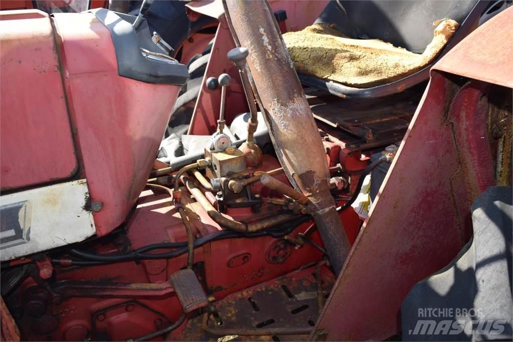 Case IH 383 Traktorit