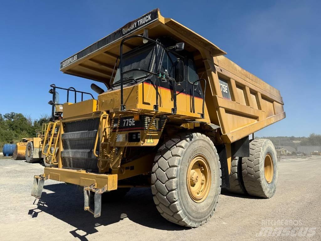 CAT 775 E Maansiirtoautot