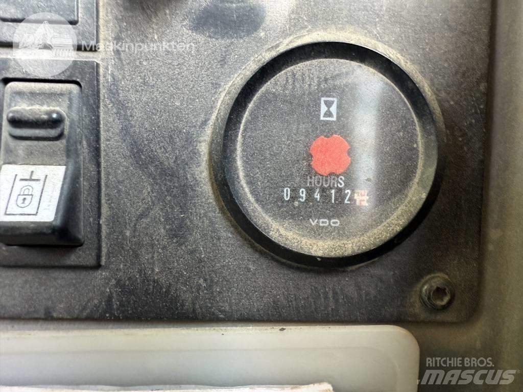 Volvo L 120 Pyöräkuormaajat