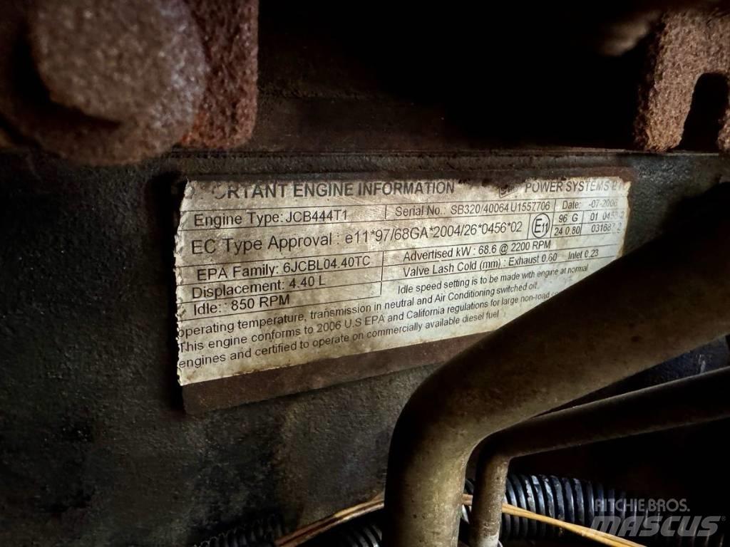 JCB 3 CX Kaivurikuormaajat