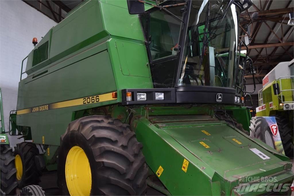 John Deere 2066 Leikkuupuimurit