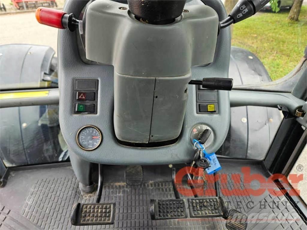 Valtra T 140 Traktorit