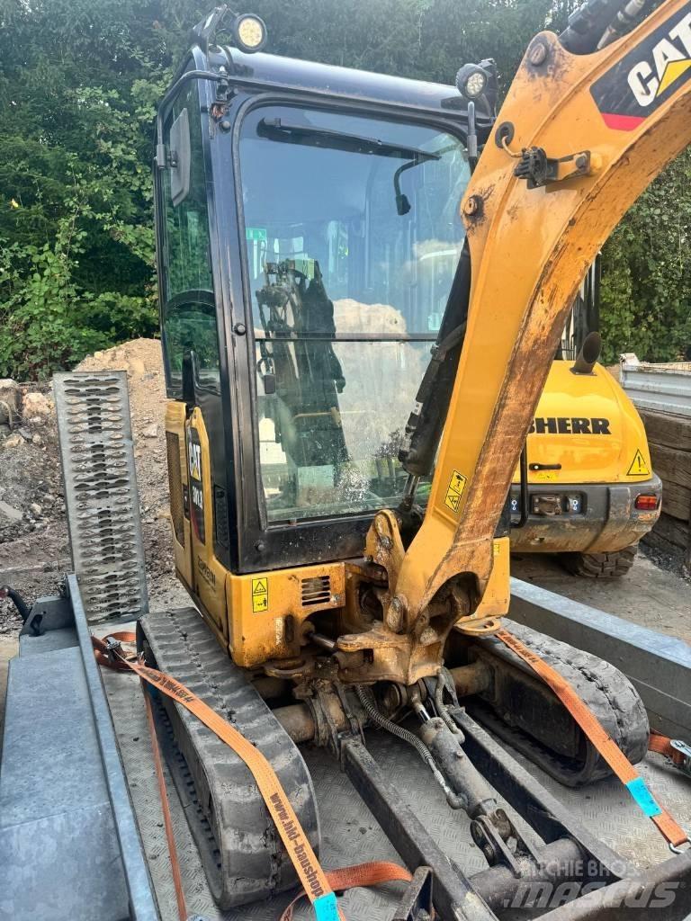 CAT 301.7 D Minikaivukoneet < 7t
