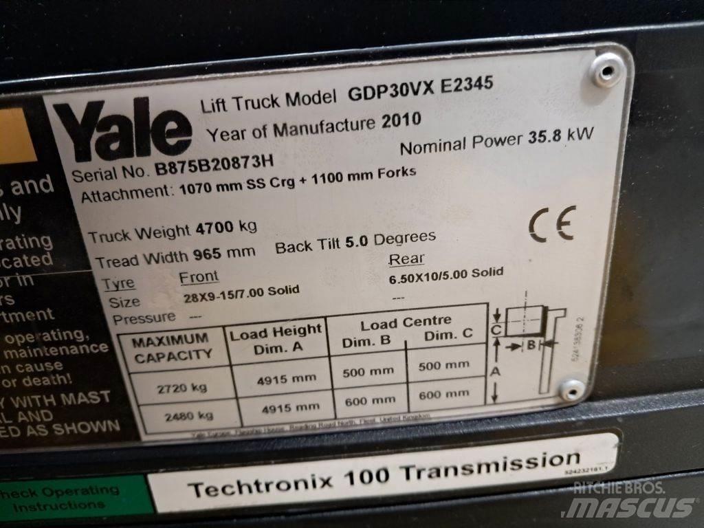 Yale GDP30VX Dieseltrukit