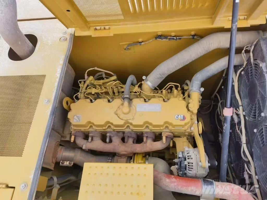 CAT 330GC Telakaivukoneet