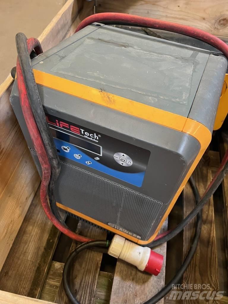 CAT EP30CN Sähkötrukit