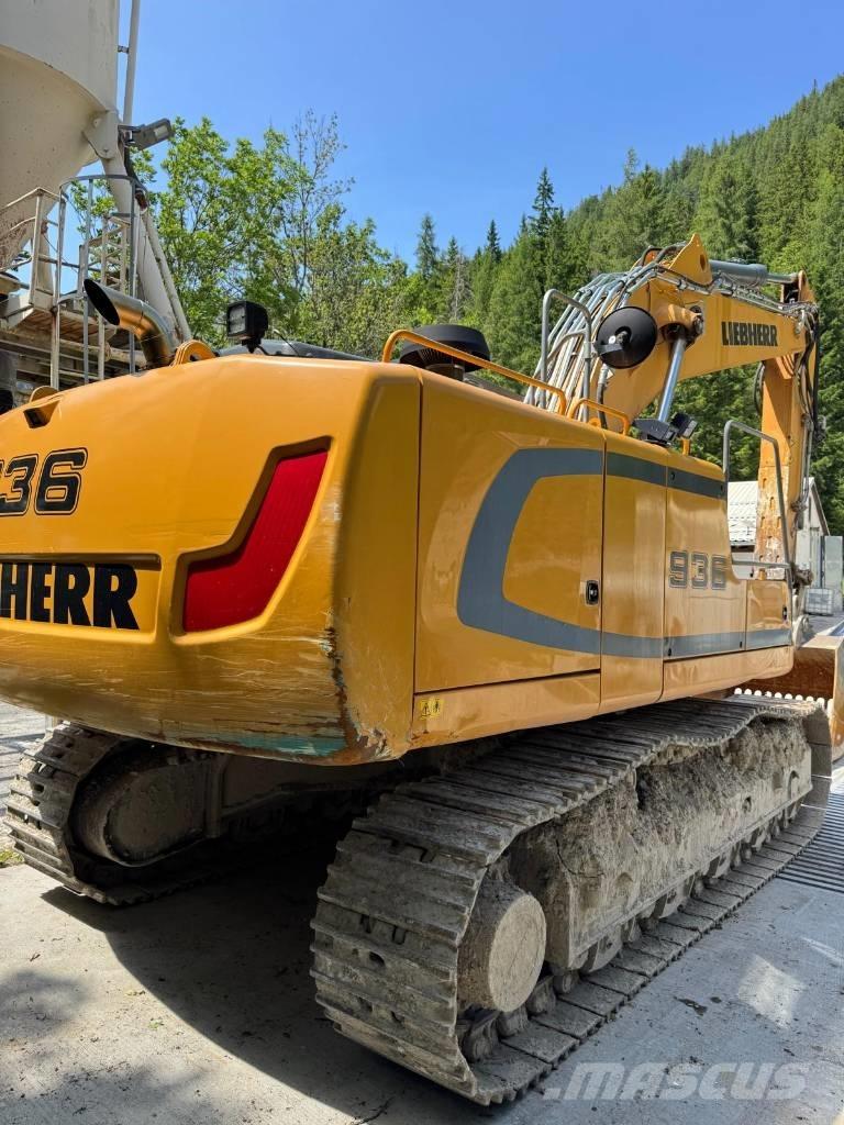 Liebherr R 936 N LC Telakaivukoneet
