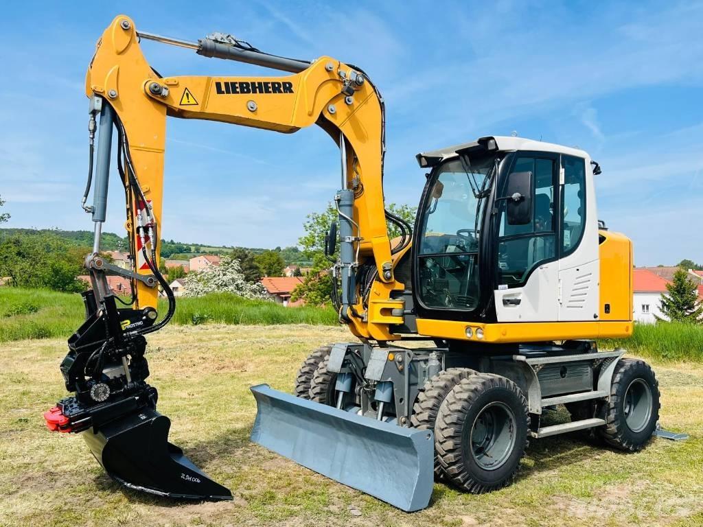 Liebherr A 910 Comp Pyöräkaivukoneet