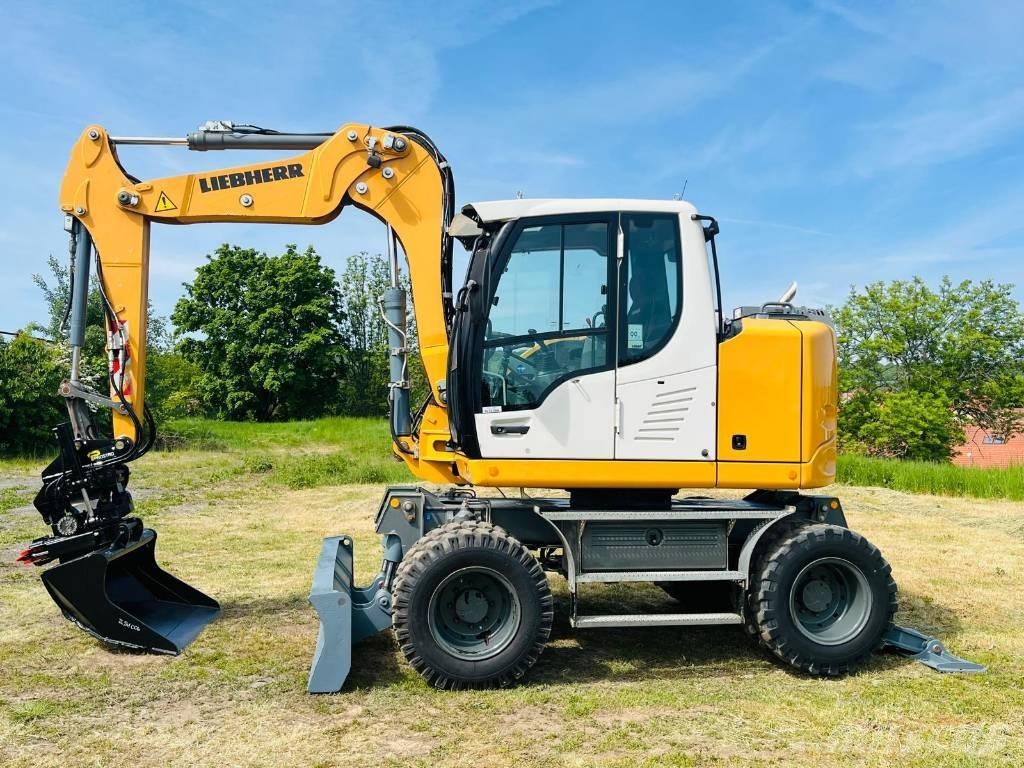 Liebherr A 910 Comp Pyöräkaivukoneet