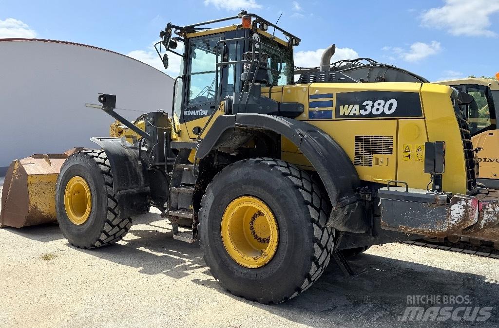 Komatsu WA 380-8 Pyöräkuormaajat