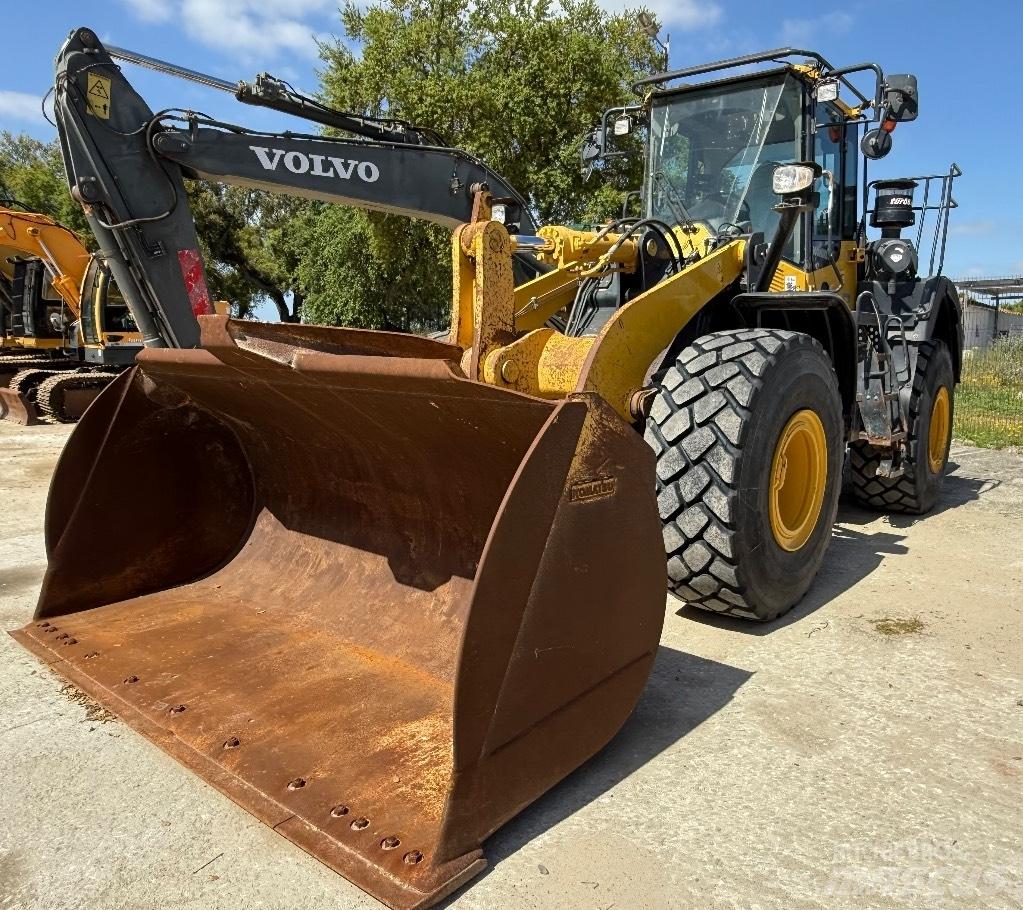 Komatsu WA 380-8 Pyöräkuormaajat