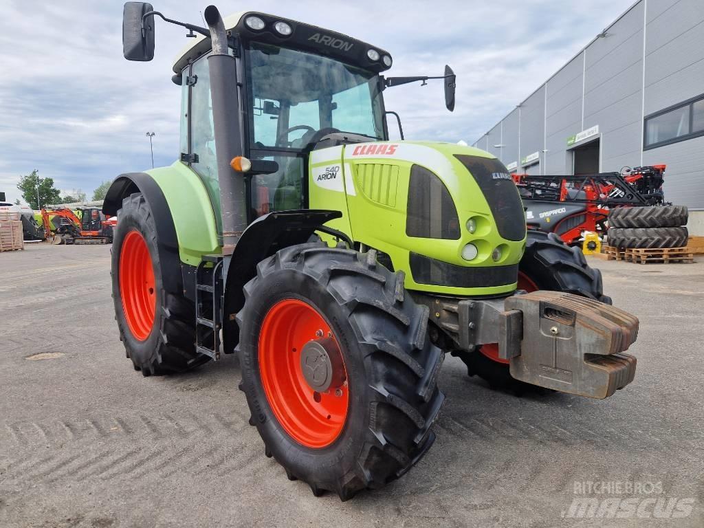 CLAAS Arion 540 CIS Traktorit