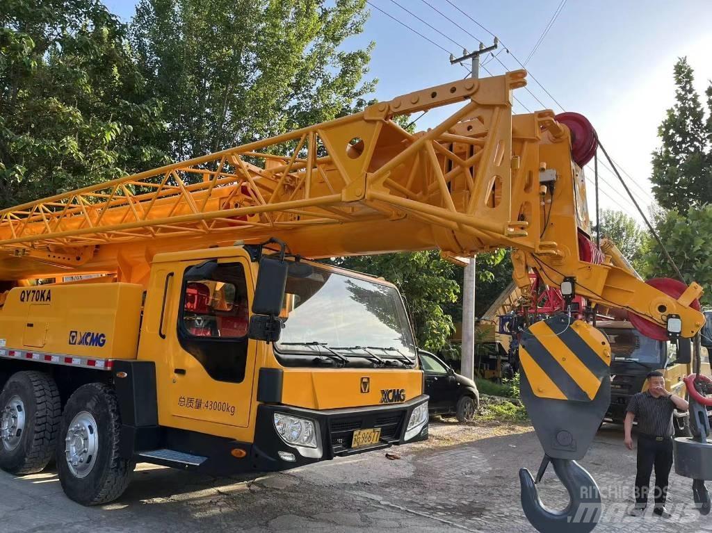 XCMG QY70KA Mobiilinosturit