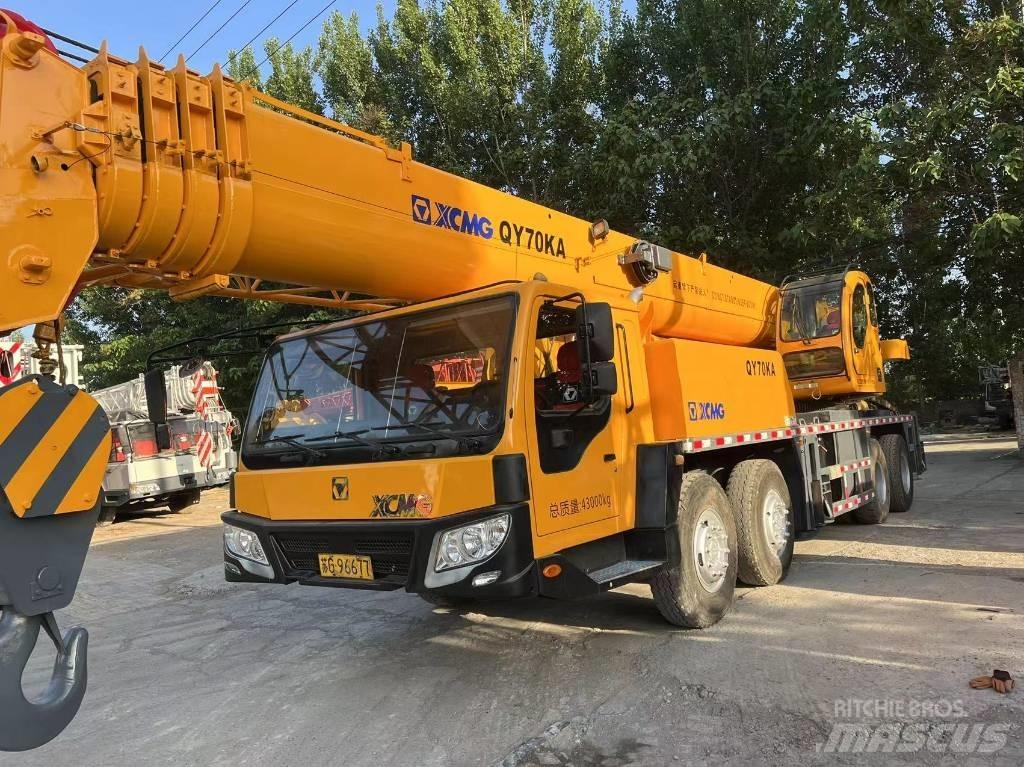 XCMG QY70KA Mobiilinosturit