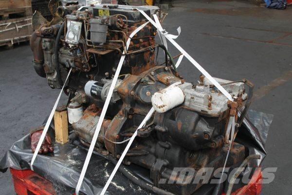 Perkins 1004T Moottorit