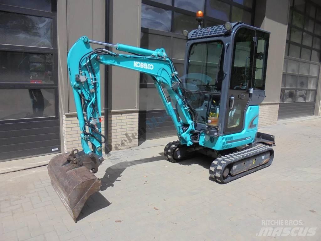 Kobelco SK 17 SR-3 Minikaivukoneet < 7t