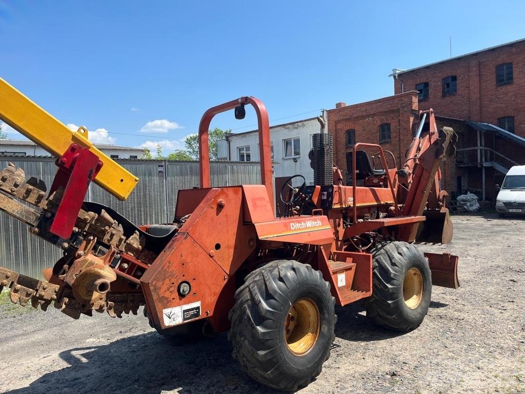 Ditch Witch 7510 Ketjukaivurit