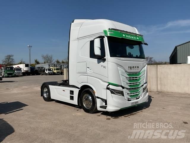 Iveco S-Way 570 Vetopöytäautot