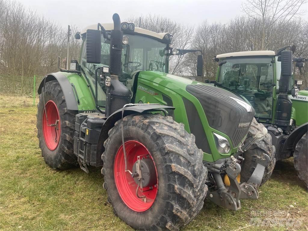 Fendt 933 Vario Traktorit