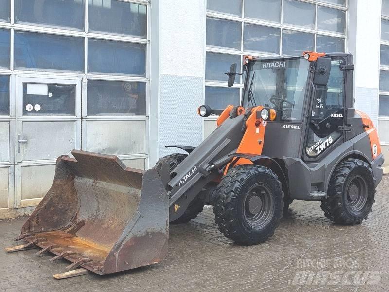 Hitachi ZW 75-6 Liukuohjatut kuormaajat