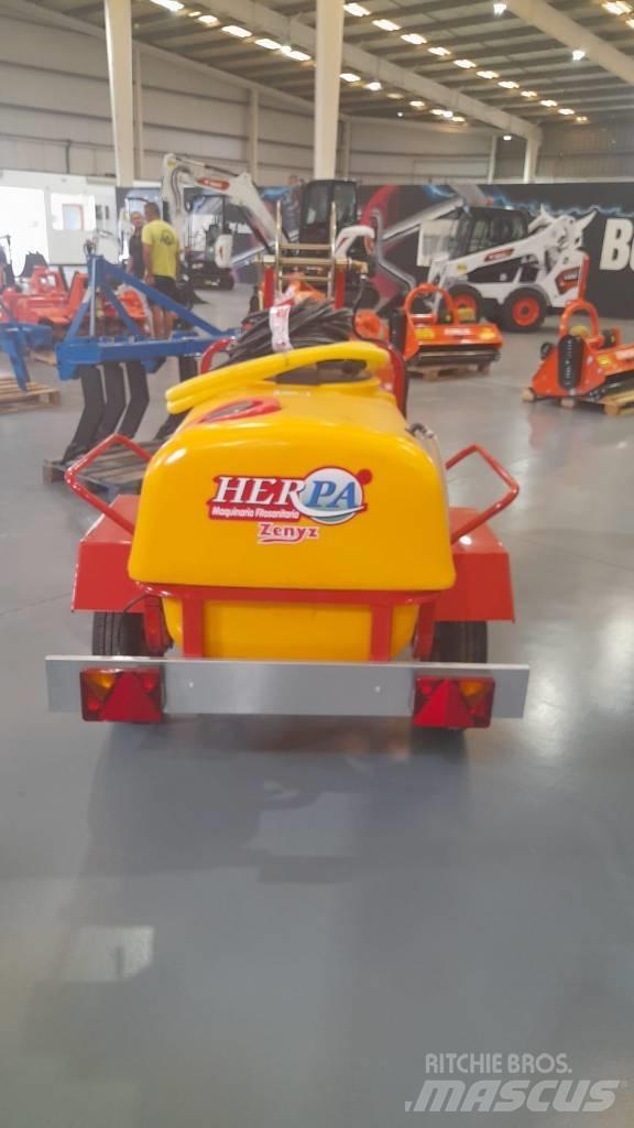  HERPA HCT04 Hinattavat ruiskut
