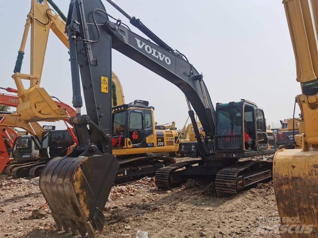 Volvo EC 240 Telakaivukoneet