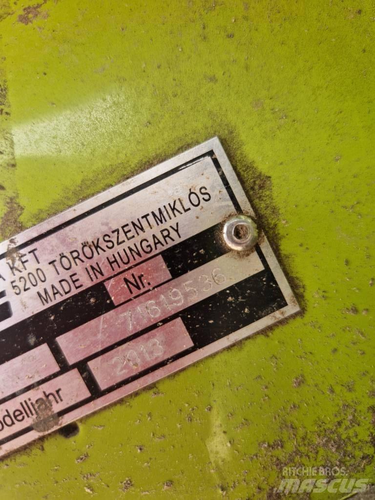 CLAAS Lexion 670 Leikkuupuimurit