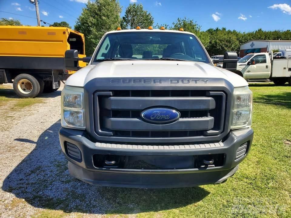 Ford F 350 XL SD Tienhoitoautot