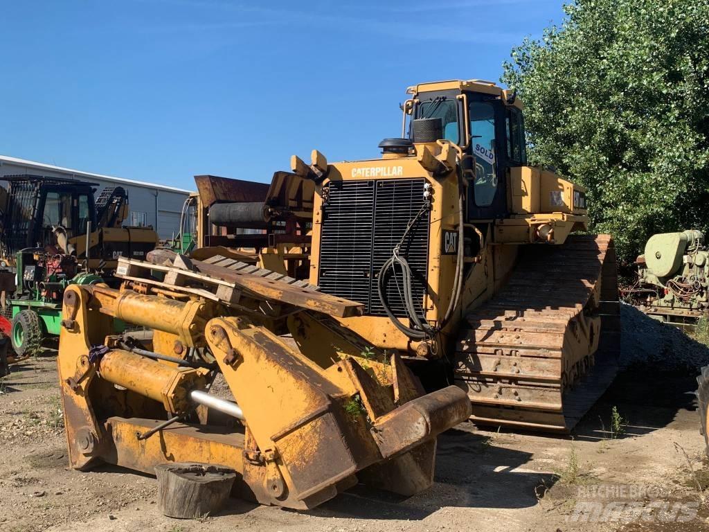 CAT D 8 L Telaketjupuskutraktorit