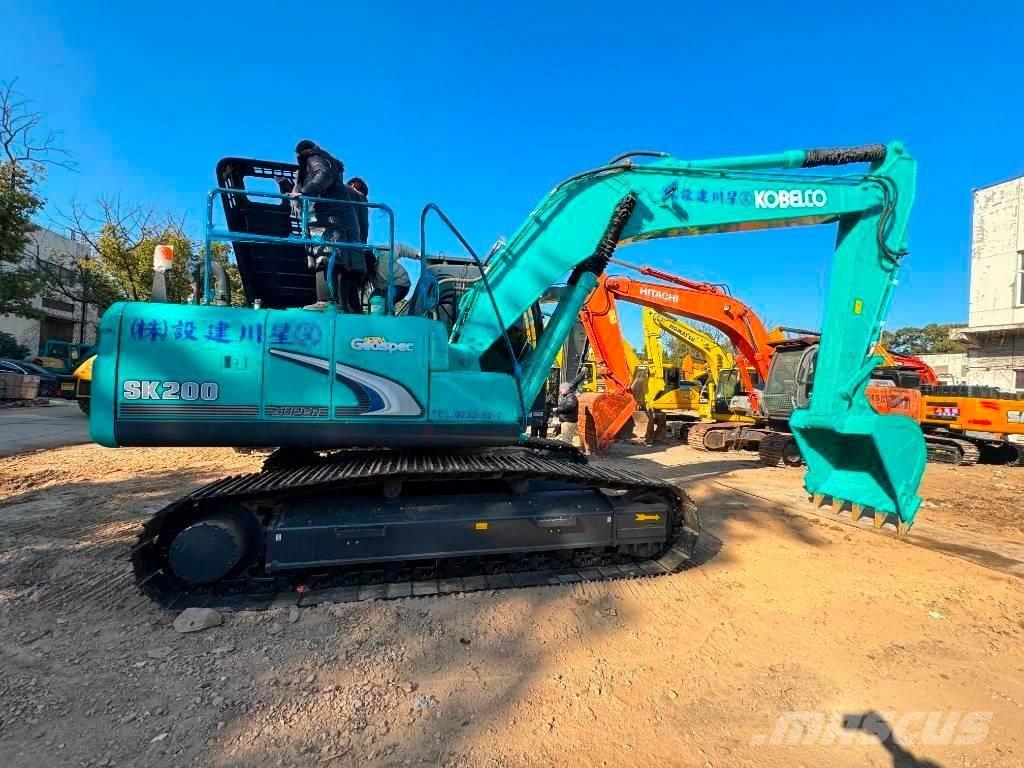 Kobelco SK 200-8 Telakaivukoneet