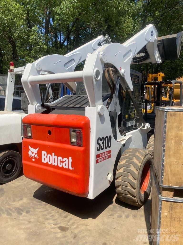 Bobcat S 300 Liukuohjatut kuormaajat